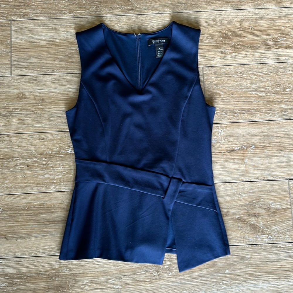 NWOT WHBM Blue Sleeveless Structured Professional Top Size 2